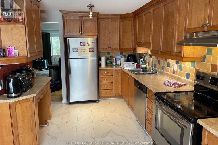 29385031/1191-grenoble-crescent/orleans-wood/ottawa/ontario/K1C2C5_8