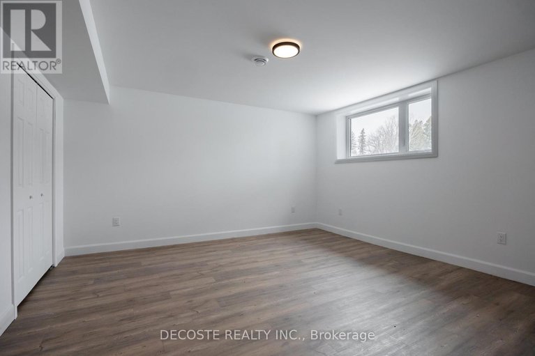 29408542/24-s-beech-street/lancaster/south-glengarry/ontario/K0C1N0_23