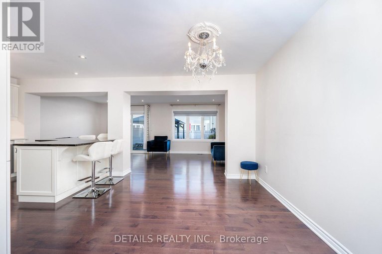 28572241/434-white-arctic-avenue/half-moon-bay/ottawa/ontario/K2J5Y9_5