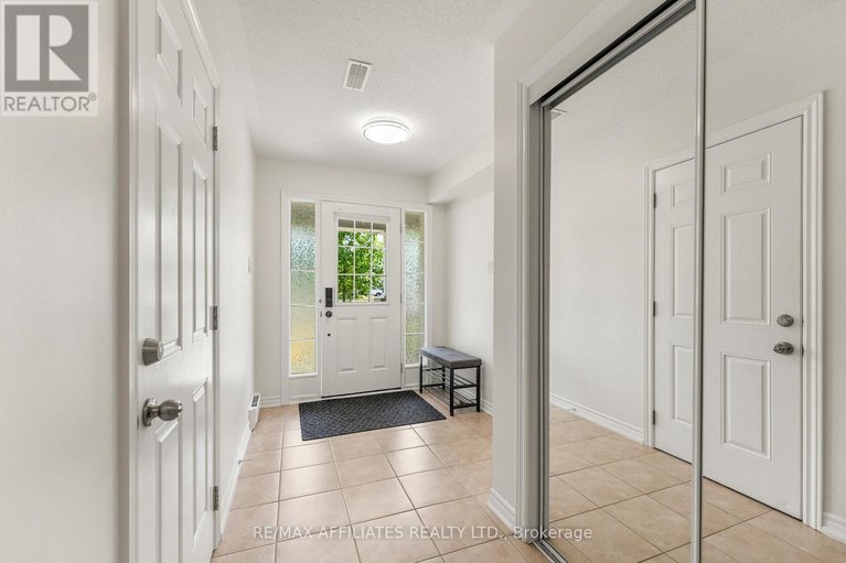 28808189/407-coldwater-crescent/emerald-meadowstrailwest/ottawa/ontario/K2M0J3_9