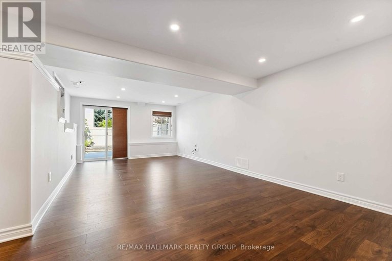 28550902/27-wallsend-avenue/morgans-grantsouth-march/ottawa/ontario/K2K3K7_28