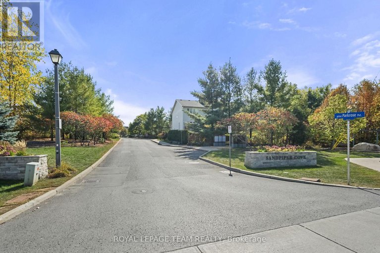 29058960/215-parkrose-private/chatelaine-village/ottawa/ontario/K4A0N8_41