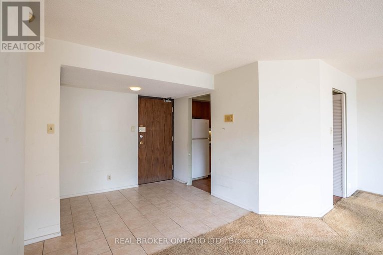 28590903/1402-151-bay-street/ottawa-centre/ottawa/ontario/K1R7T2_3