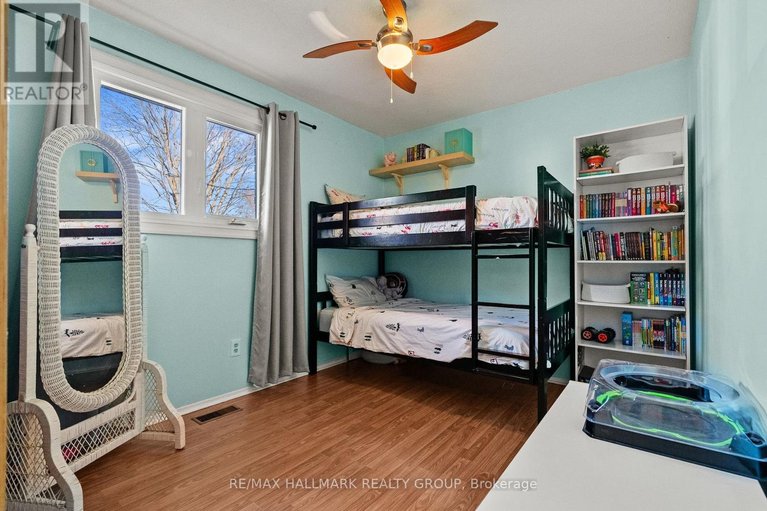 29670827/15-elm-avenue/village-of-russell/russell/ontario/K4R1B3_23