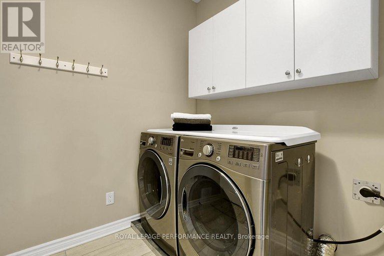 29026649/104-york-crossing/village-of-russell/russell/ontario/K4R1C5_22