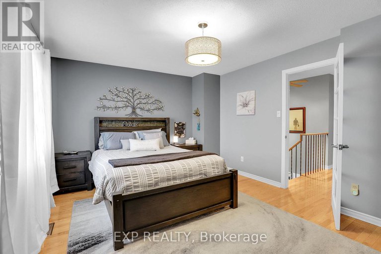 28364340/112-claiborne-way/queenswood-heights-south/ottawa/ontario/K1E3V9_22