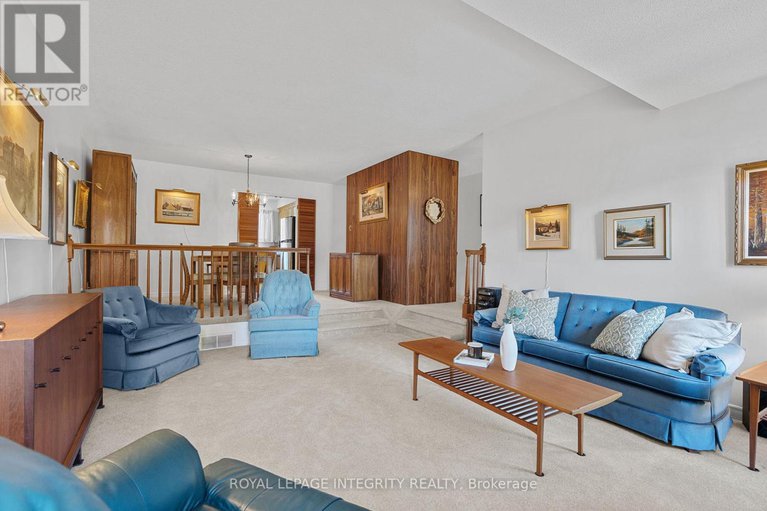 29021047/12-wynford-avenue/craig-henrywoodvale/ottawa/ontario/K2G3Z3_7