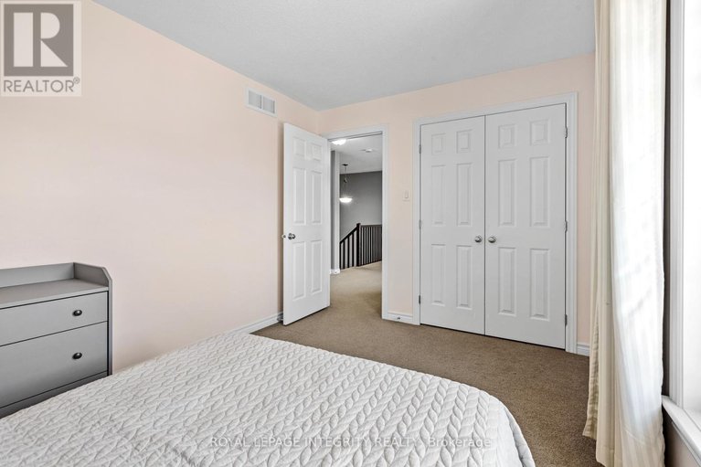 29670397/179-flat-sedge-crescent/blossom-parkkemp-parkfindlay-creek/ottawa/ontario/K1T0G9_22