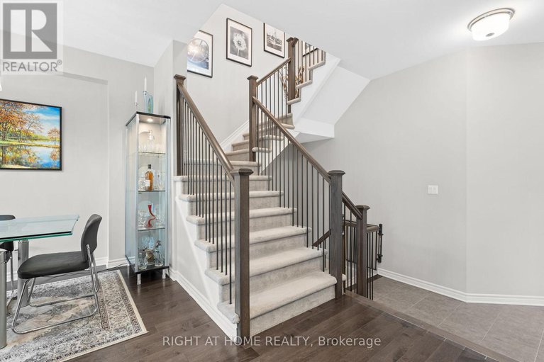 28530019/5-merrill-street/stittsville-north/ottawa/ontario/K2S2M8_12