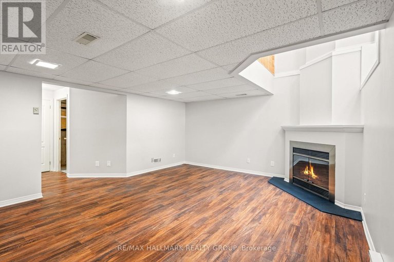 29537111/14-wrenwood-crescent/centrepointe/ottawa/ontario/K2G5V3_37