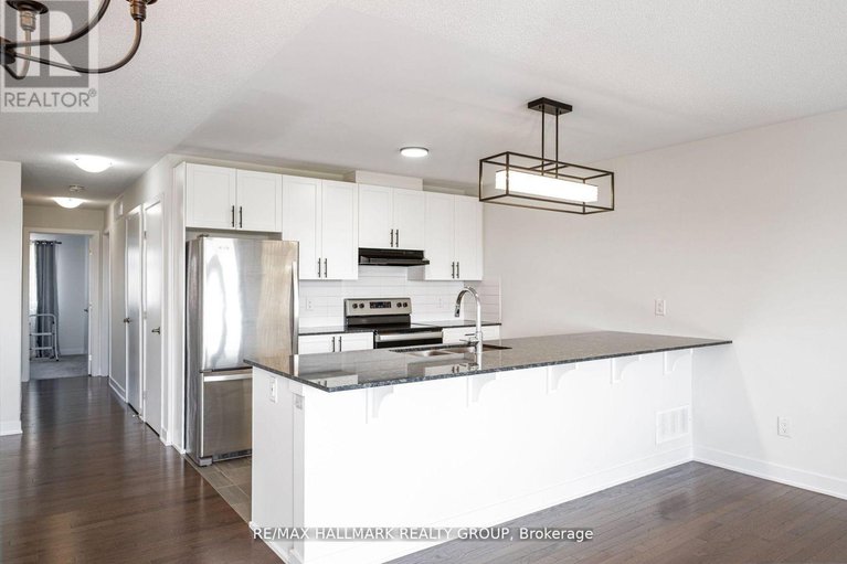 29143523/6357-perth-street/btwn-franktown-rd-fallowfield-rd/ottawa/ontario/K0A2Z0_20