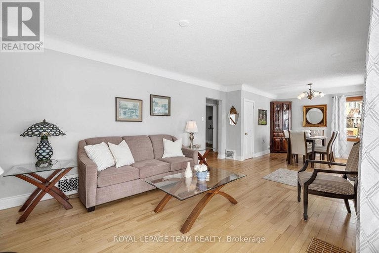 28500316/1357-thames-street/carlington/ottawa/ontario/K1Z7N3_6