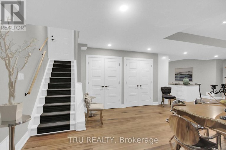 28474227/7909-parkway-road/osgoode-twp-north-of-reg-rd-6/ottawa/ontario/K0A2P0_33