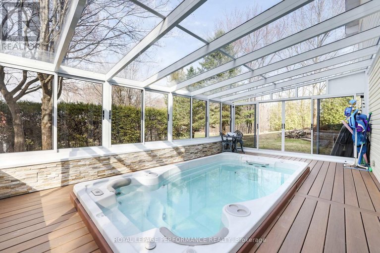 29659474/951-golf-club-road/champlain-twp/champlain/ontario/K6A2R2_36