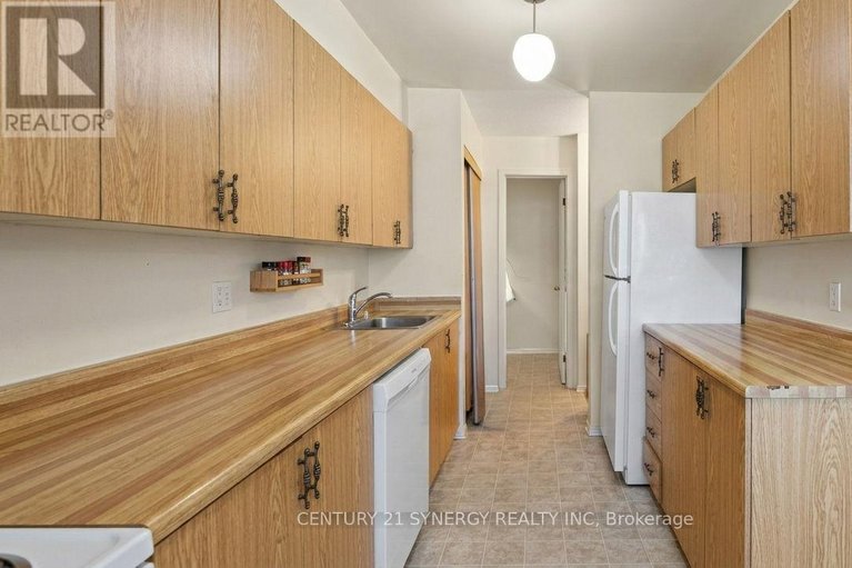 29677903/714-tanguay-court/katimavik/ottawa/ontario/K2L3X2_6
