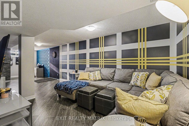 29379498/65-locheland-crescent/barrhaven-east/ottawa/ontario/K2G6H2_38