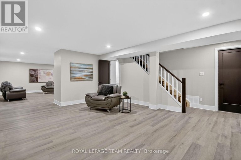 29688254/6636-marina-drive/manotick-south-to-roger-stevens/ottawa/ontario/K4M1B3_25