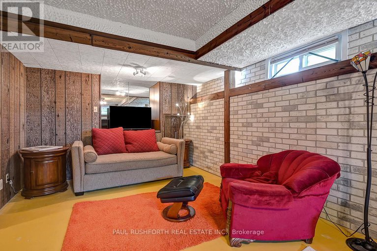 28886190/6351-viseneau-drive/chateauneuf/ottawa/ontario/K1C2G8_23