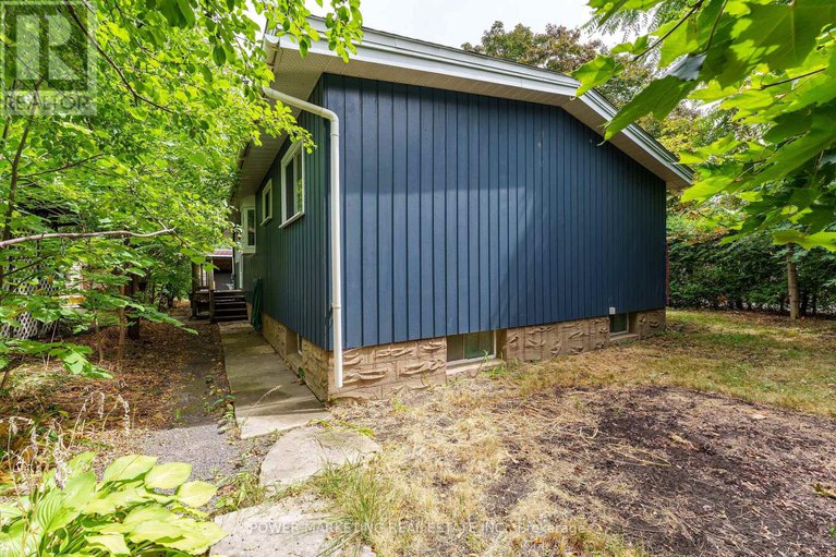 29272206/935-goren-avenue/elmvale-acresurbandale/ottawa/ontario/K1S1N4_23