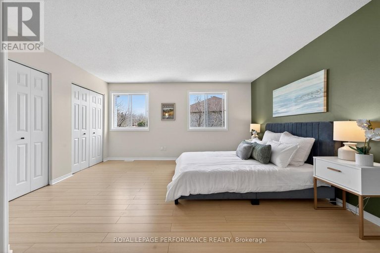 29662790/3835-crowsnest-avenue/quinterra/ottawa/ontario/K1V1K4_24