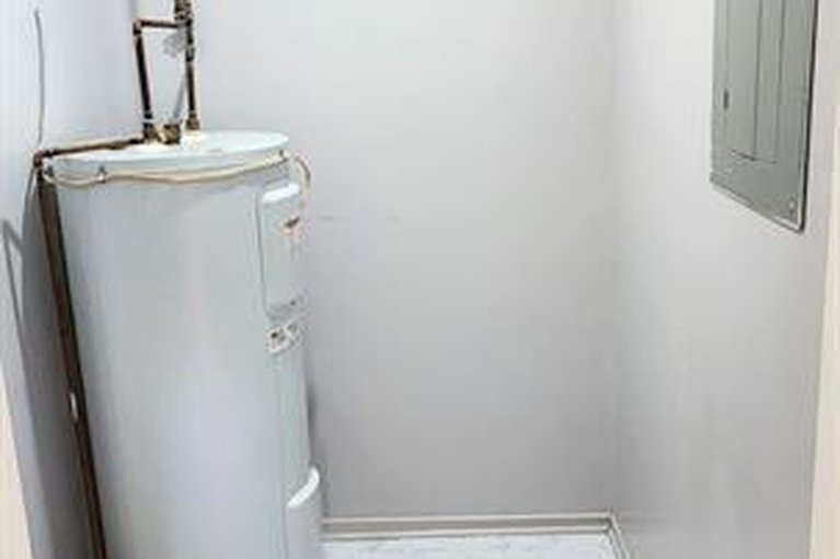 29637744/112-6470-bilberry-drive/orleans-wood/ottawa/ontario/K1C4P1_20