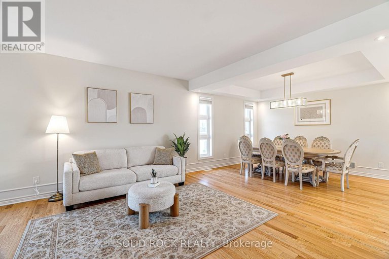 28804205/326-memorial-grove/riverside-southgloucester-glen/ottawa/ontario/K1X0C8_7