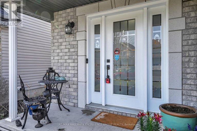 28146924/581-emerald-street/town-of-rockland/clarence-rockland/ontario/K4K0B9_5