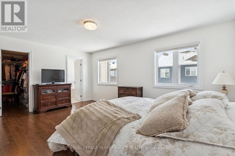 29354772/845-snap-hook-crescent/half-moon-bay/ottawa/ontario/K2J6V7_33