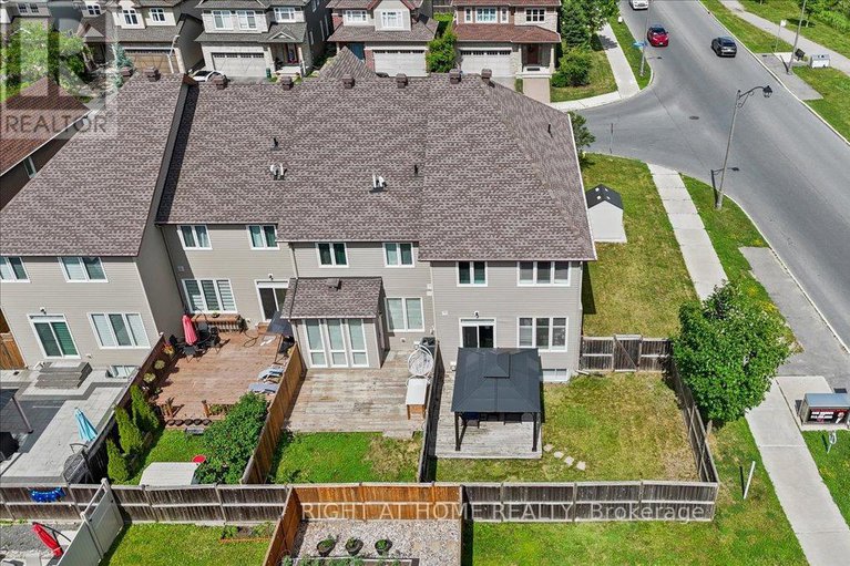 28522931/601-willowmere-way/blossom-parkkemp-parkfindlay-creek/ottawa/ontario/K1T0K2_43