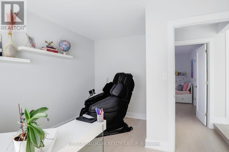 28958061/668-mansfield-avenue/laurentianview/ottawa/ontario/K2A2T6_35