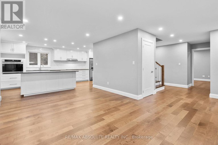 29142158/15-manchester-street/stittsville-central/ottawa/ontario/K2S0R8_11