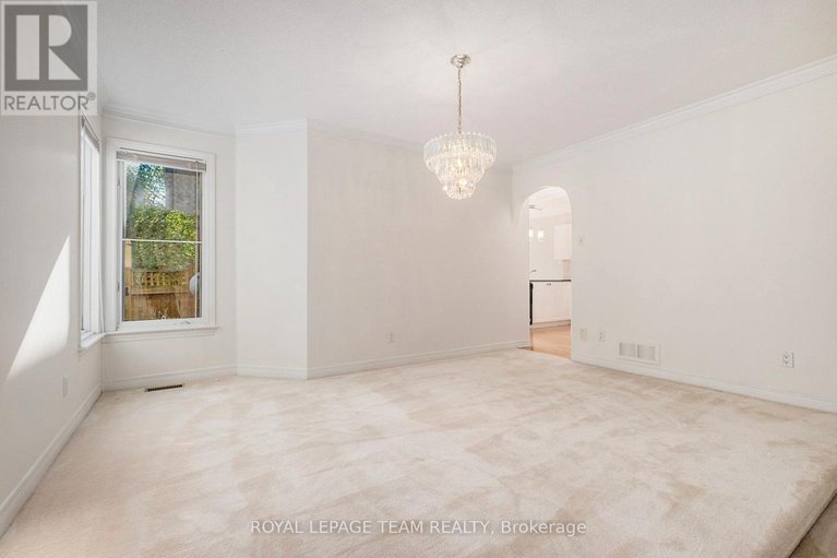28728936/239-markland-crescent/barrhaven-east/ottawa/ontario/K2G6A9_11