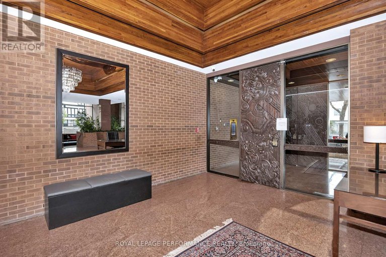 28410247/1204-40-boteler-street/lower-townbyward-market/ottawa/ontario/K1N9C8_3