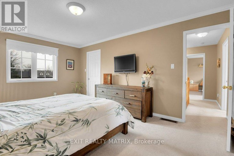 29619267/4717-mcneely-road/sarsfieldbearbrook/ottawa/ontario/K4B0J2_19