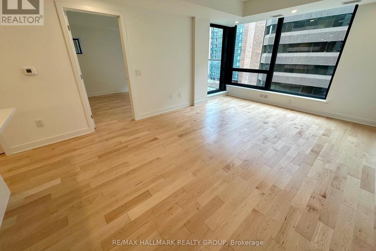 28874019/701-340-queen-street/ottawa-centre/ottawa/ontario/K1R0G1_9