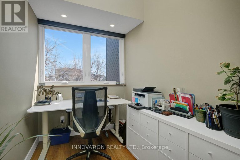 28875882/2c-150-waverley-street/ottawa-centregolden-triangle/ottawa/ontario/K2P0V4_28