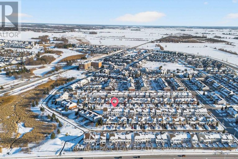 29446610/242-opus-street/emerald-meadowstrailwest/ottawa/ontario/K2S0J1_92