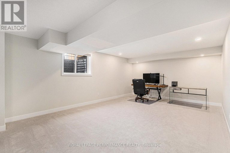 28647614/233-beaugency-street/orleans-village/ottawa/ontario/K1W0T2_34