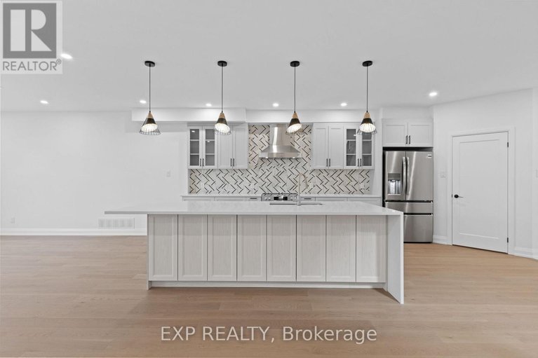 29048674/6817-notre-dame-street/chateauneuf/ottawa/ontario/K1C1H4_8