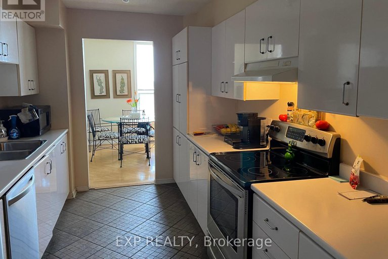 28586261/1510-215-parkdale-avenue/mechanicsville/ottawa/ontario/K1Y4T8_4