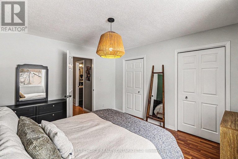 29297112/184-provender-avenue/cfb-rockcliffe-and-area/ottawa/ontario/K1K4N7_14