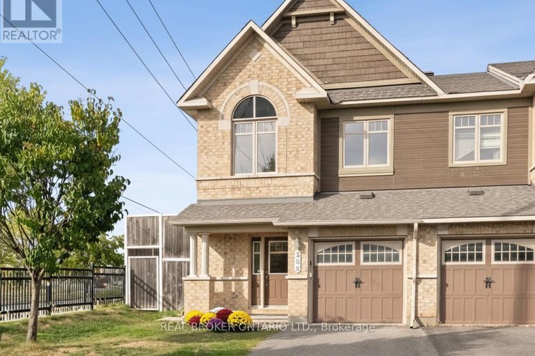 28910640/200-garrity-crescent/strandherd/ottawa/ontario/K2J3T7_1