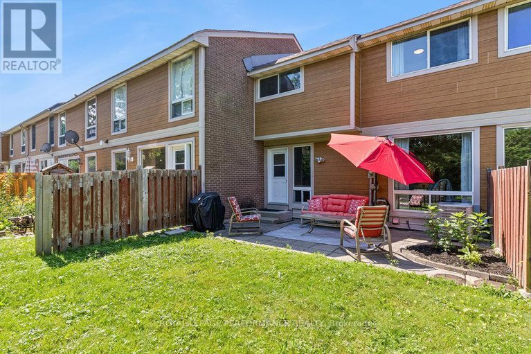 28585598/74-4634-cosmic-place/pineview/ottawa/ontario/K1B4R8_42