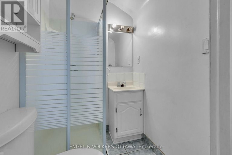 28581364/522-cambridge-street-s/west-centre-town/ottawa/ontario/K1S4J3_26