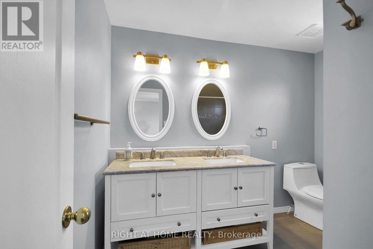 29540923/kenmare-pl-34-kenmare-place/cedargrovefraserdale/ottawa/ontario/K2J3L9_27