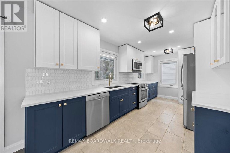 29447126/21-turtleback-way-drive/stittsville-south/ottawa/ontario/K2S1P8_25