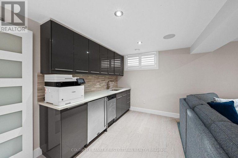 29322072/1828-heatherstone-crescent/springridgeeast-village/ottawa/ontario/K4A4P2_34