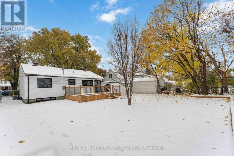 29099681/1796-saunderson-drive/elmvale-acres/ottawa/ontario/K1G2C2_25