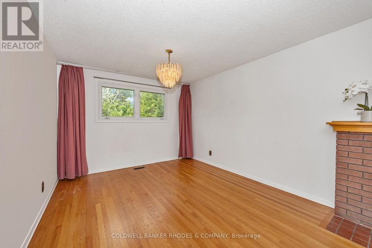 28479505/2687-basswood-crescent/riverside-park/ottawa/ontario/K1V8K2_10
