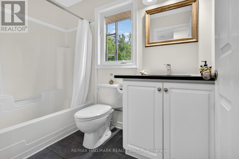 28667660/11-rideau-crossing-crescent/north-grenville-twp-kemptville-east/north-grenville/ontario/K0G1J0_22
